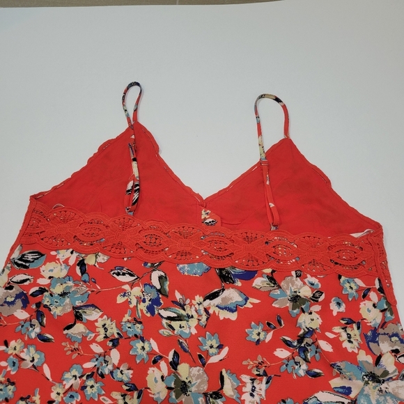 Miss Me NWOT Women's Floral Lace Cami. - Picture 10 of 13